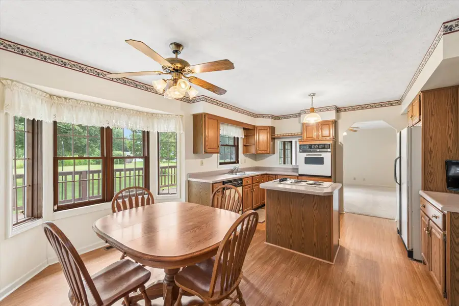 223 Thornhedge Drive, Valparaiso, IN 46383 - #3