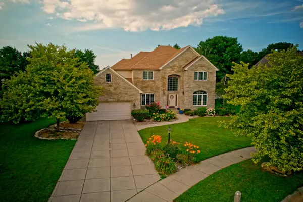1931 Cherrywood Court, Munster, IN 46321