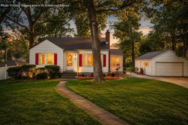 24 Indian Trail, Merrillville, IN 46410
