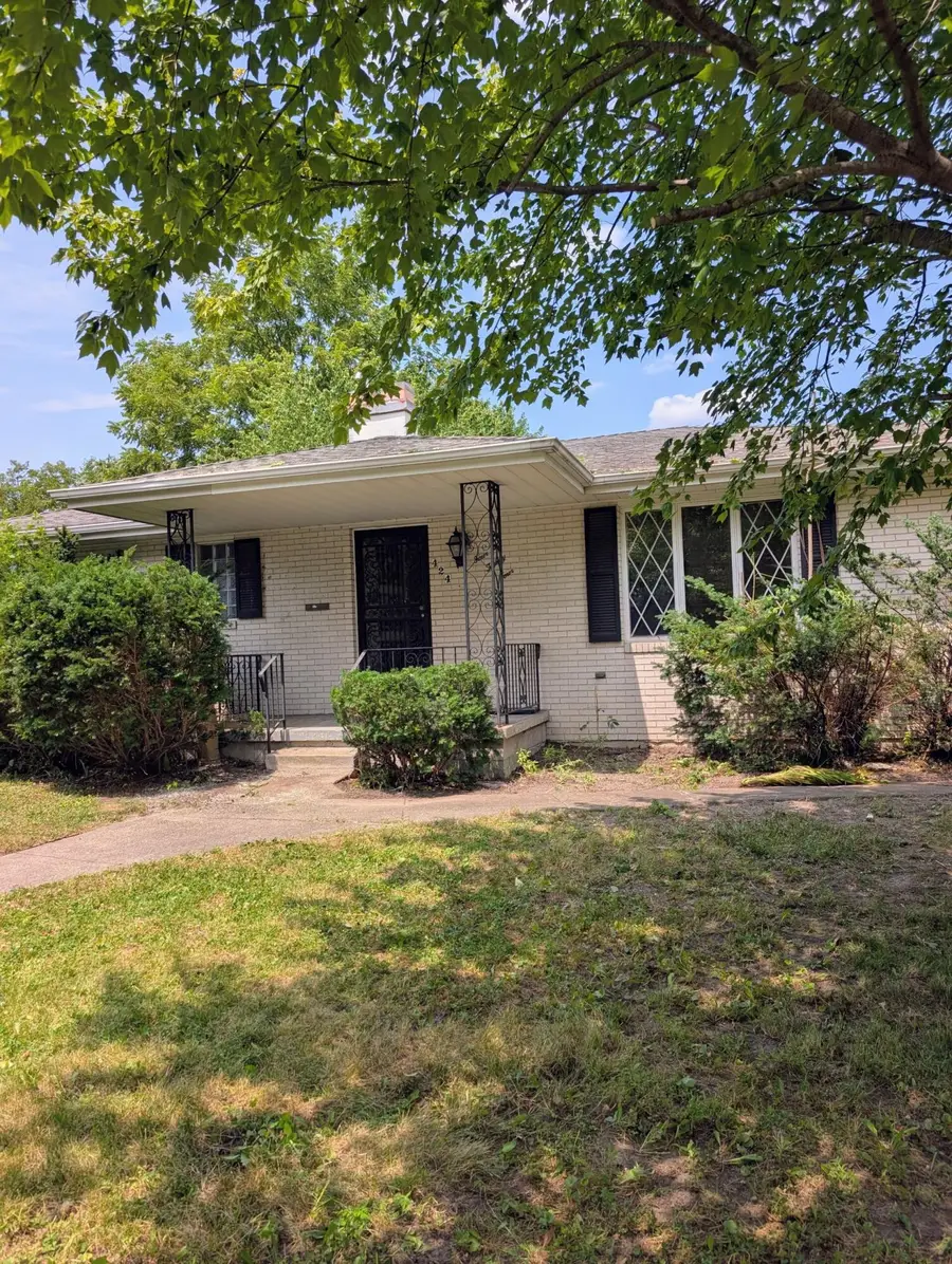 424 E Joliet Street, Crown Point, IN 46307 - #2