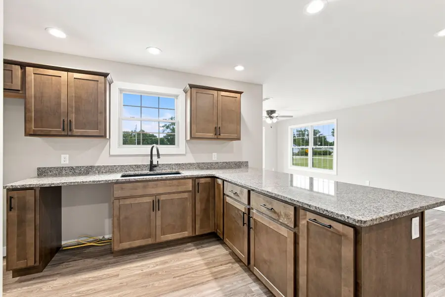 821 9th Street Sw #2a, Demotte, IN 46310 - #3