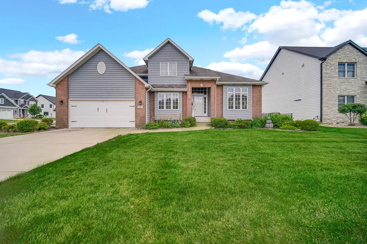 310 Cornwall Circle, Munster, IN 46321 - #1