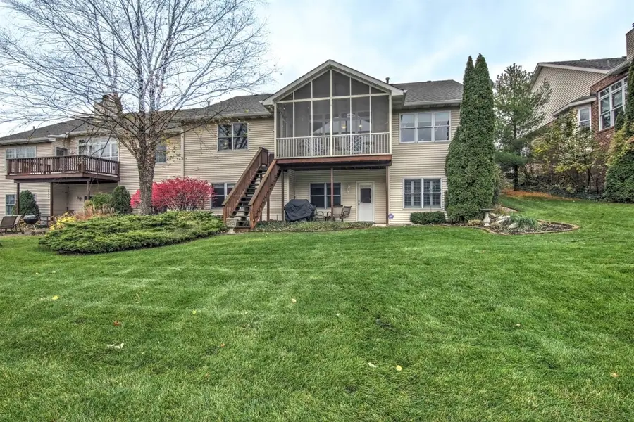 942 Ryan Court, Crown Point, IN 46307 - #2