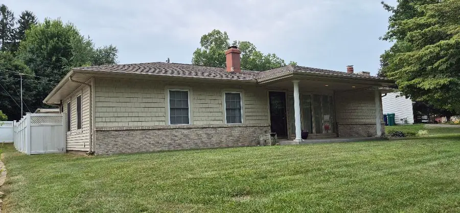 106 W 15th Street, La Porte, IN 46350 - #2