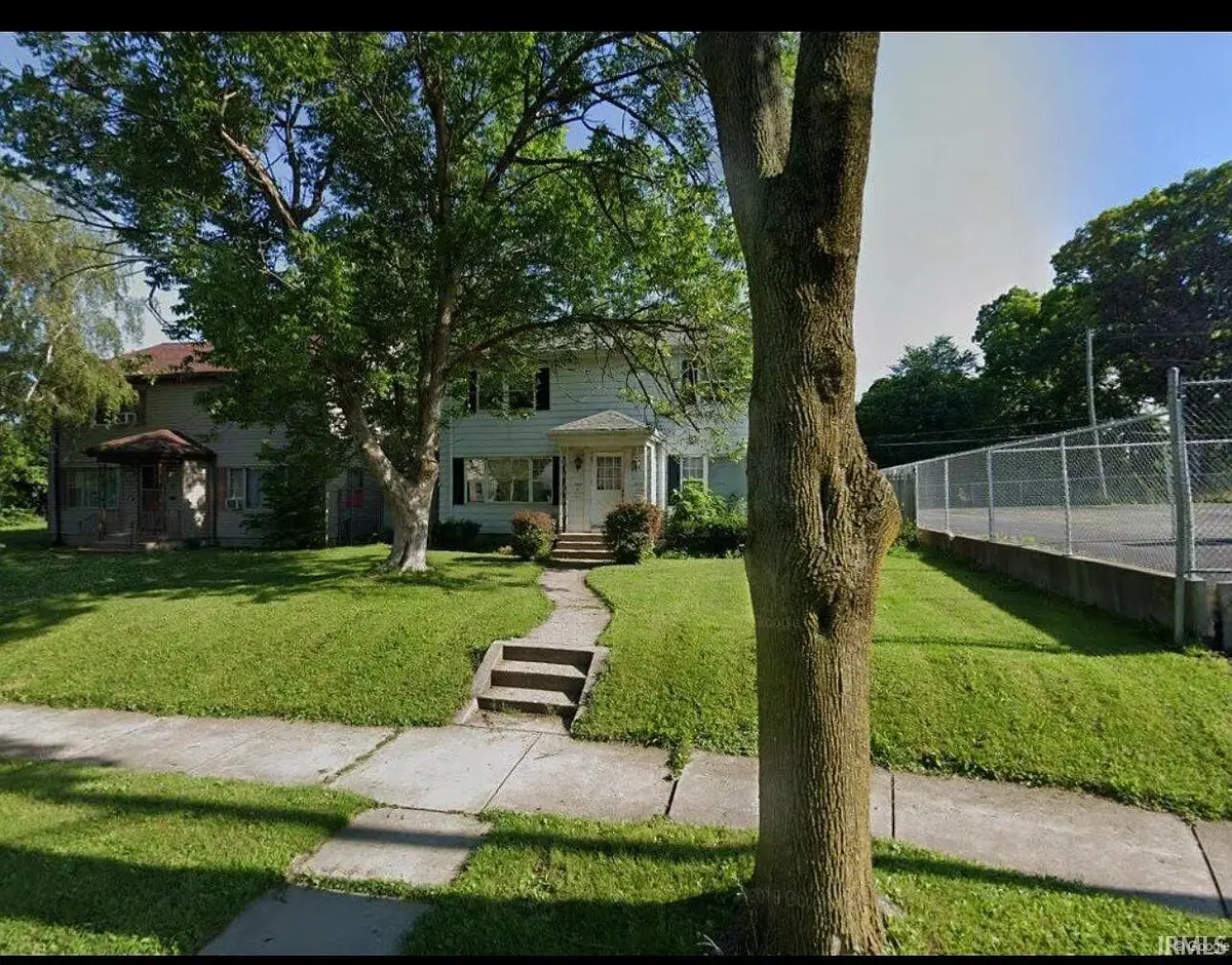 542 Pierce Avenue, Fort Wayne, IN 46807 - #1