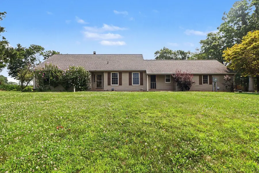 11 Sager Road, Valparaiso, IN 46383 - #2
