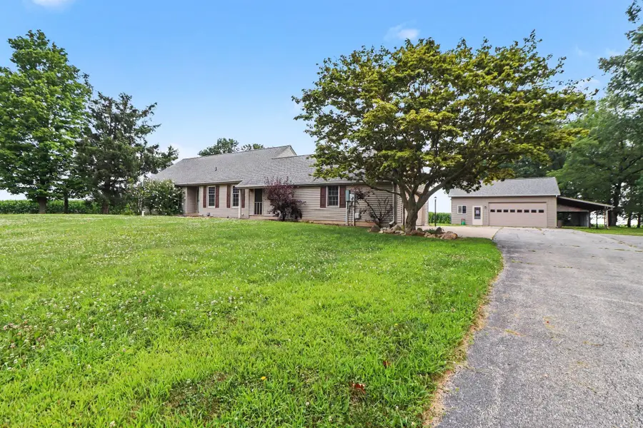 11 Sager Road, Valparaiso, IN 46383 - #3