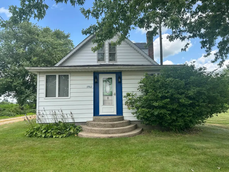 Address Withheld By Seller, Lowell, IN 46356 - #3