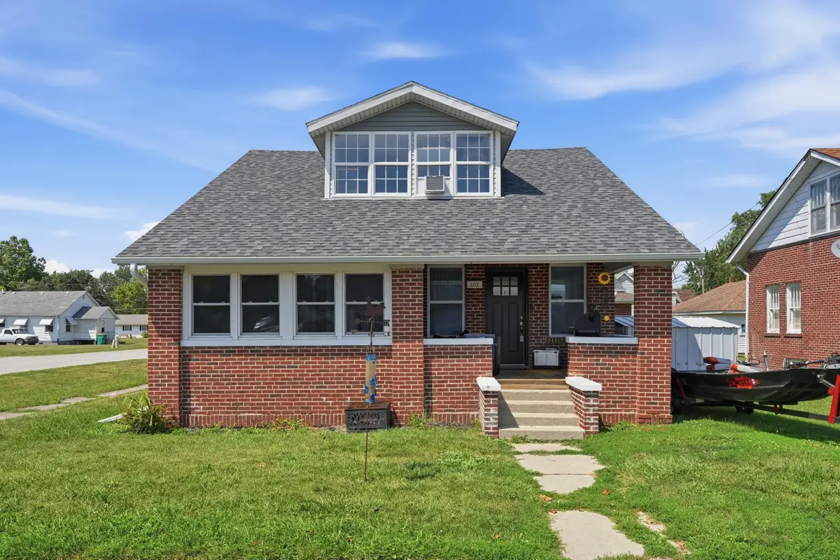 102 E Washington Street, Morocco, IN 47963 - #1