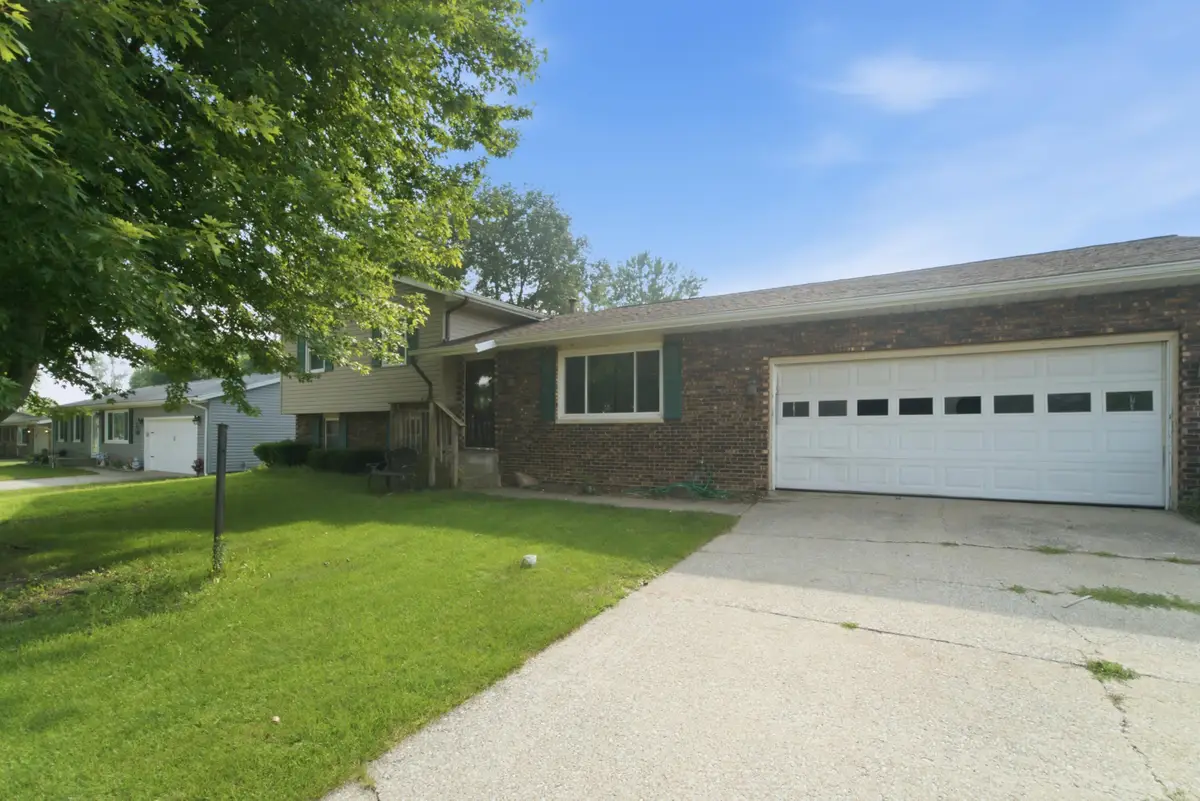 609 Black Oak Drive, Trail Creek, IN 46360 - #1