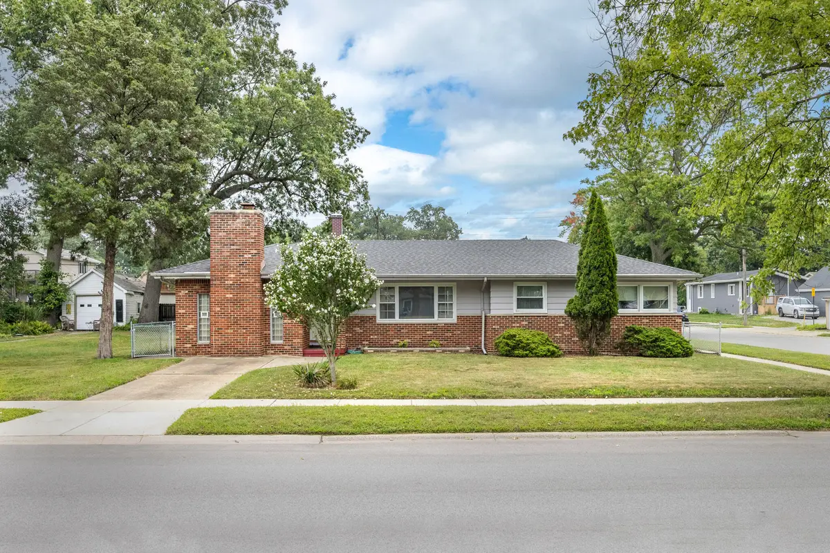 203 N Wiggs Street, Griffith, IN 46319 - #1