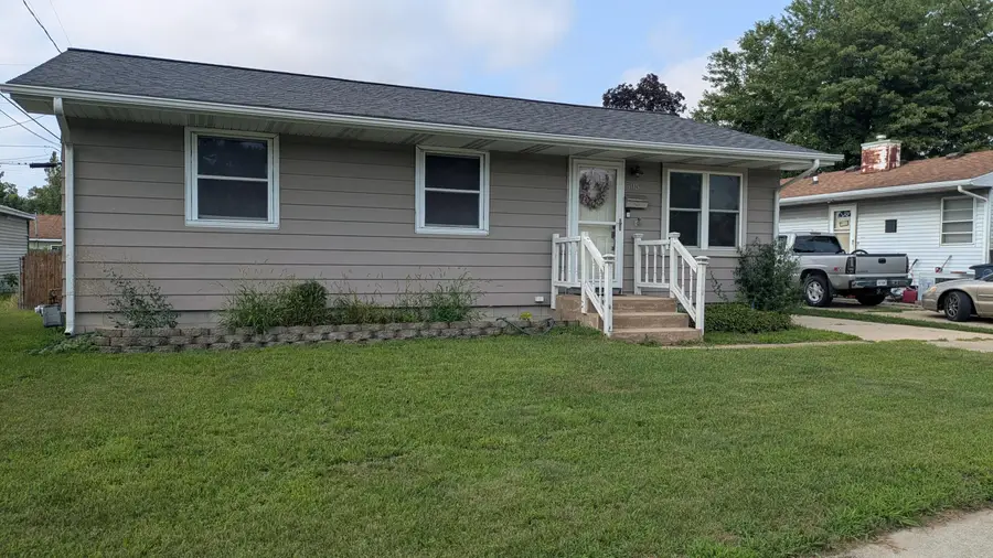 505 Indiana Avenue, Michigan City, IN 46360 - #3