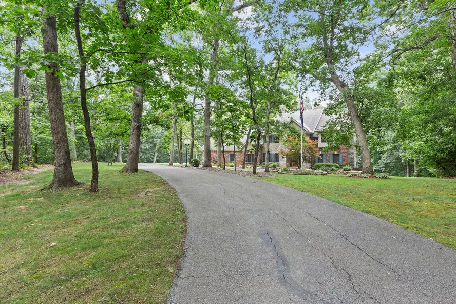 11458 Burr Street, Crown Point, IN 46307 - #2