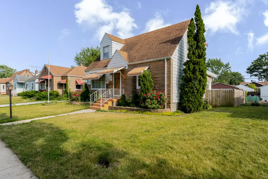 902 173rd Street, Hammond, IN 46324 - #2
