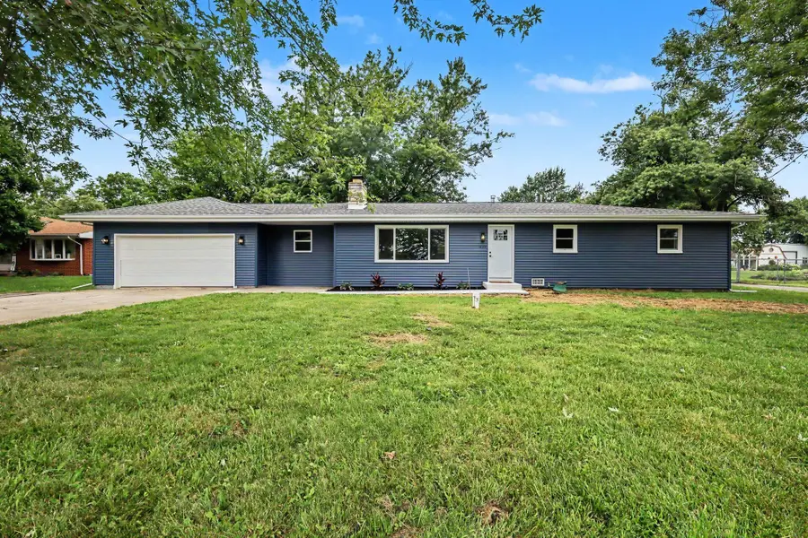 838 N 450 W, Valparaiso, IN 46385 - #2
