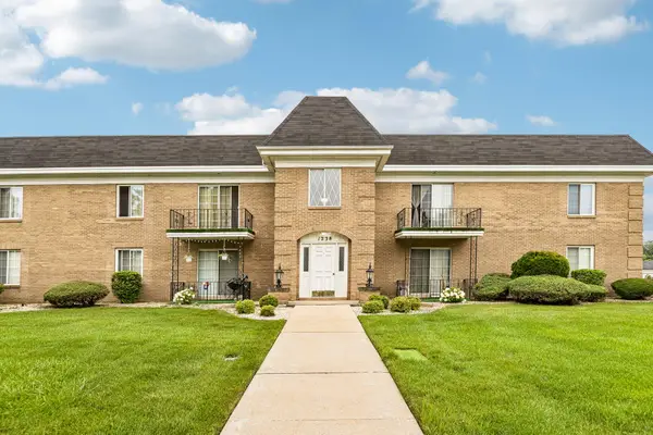 1238 Camellia Drive #10, Munster, IN 46321