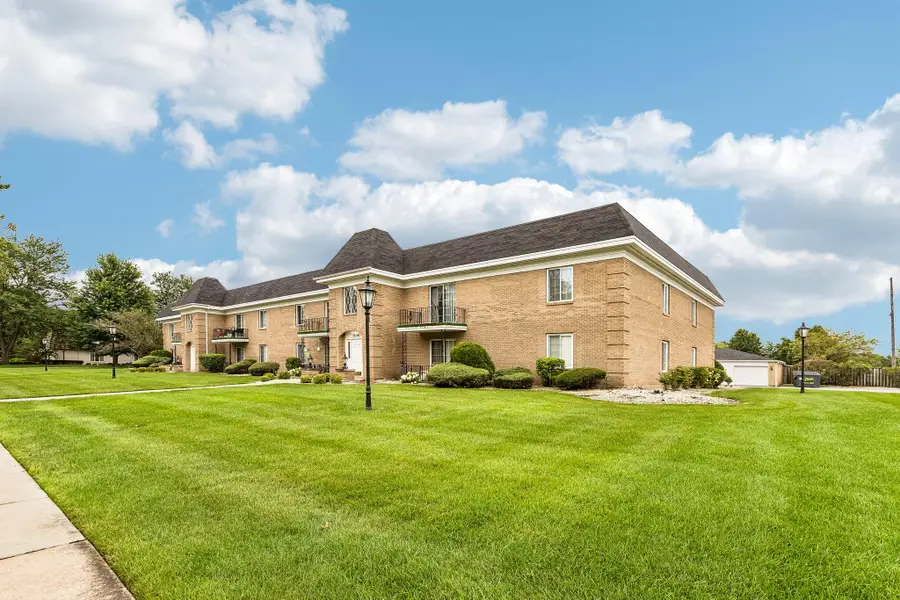 1238 Camellia Drive #10, Munster, IN 46321 - #2