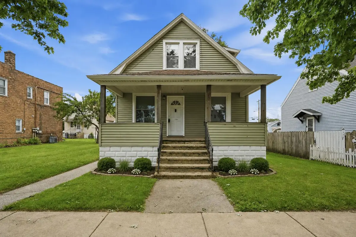 237 E 142nd Street, Hammond, IN 46327 - #1