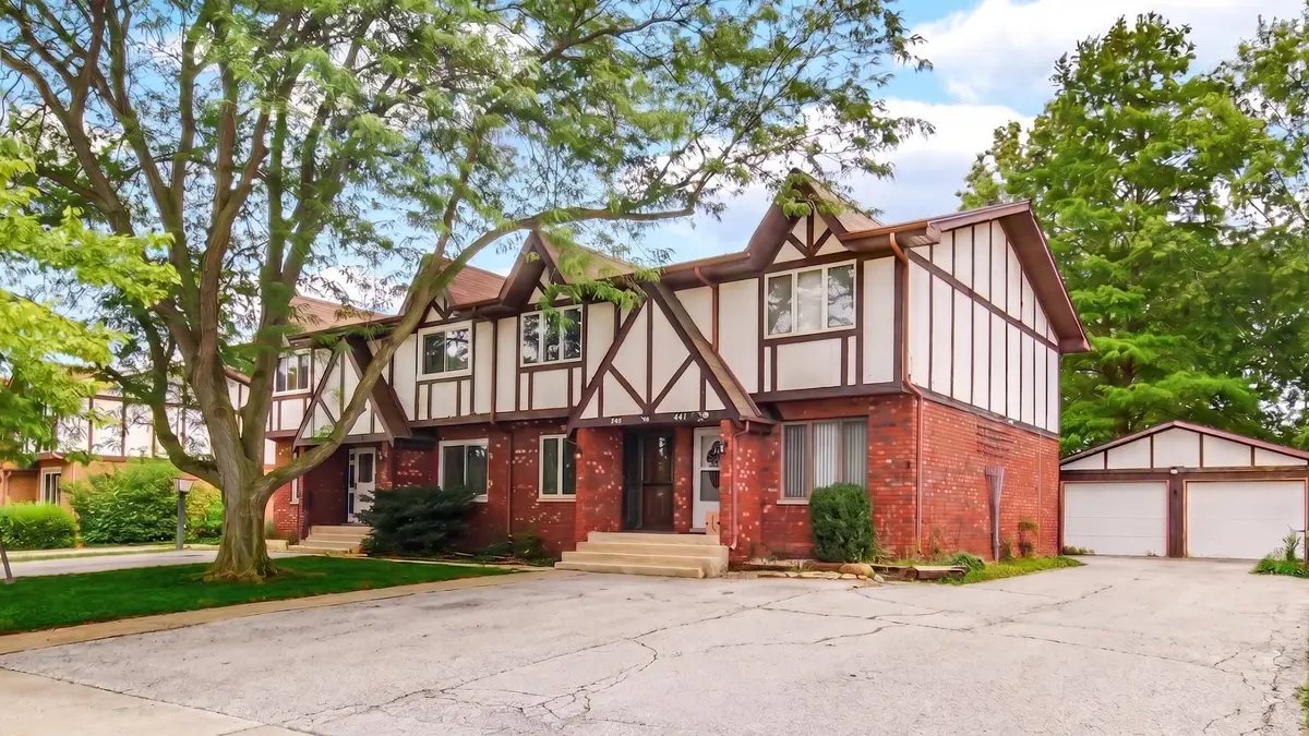 805 Wellington Drive, Dyer, IN 46311 - #1