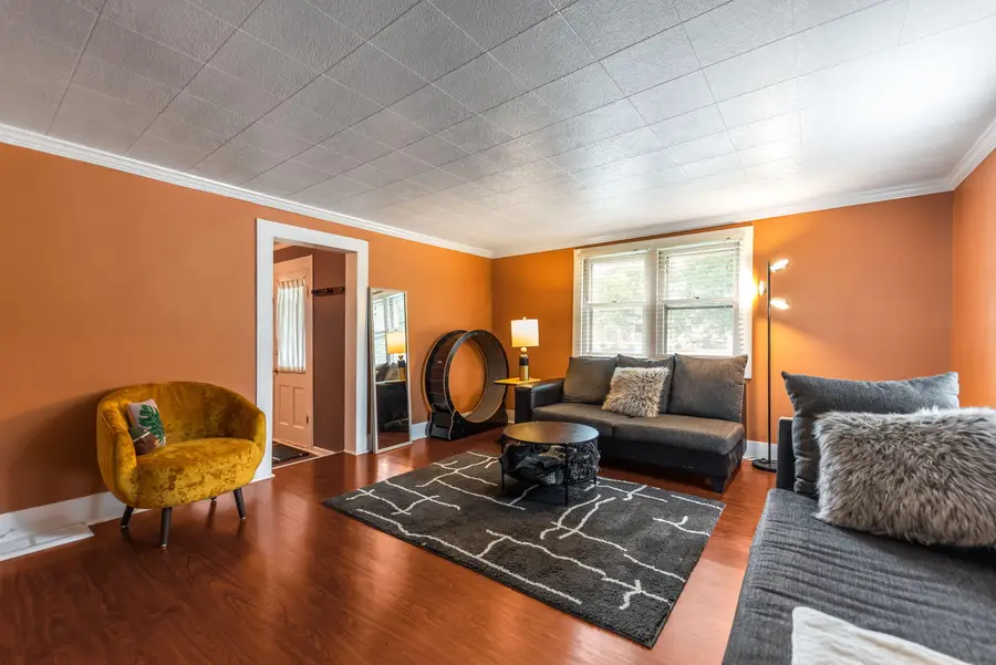 613 W Joliet Street, Crown Point, IN 46307 - #2