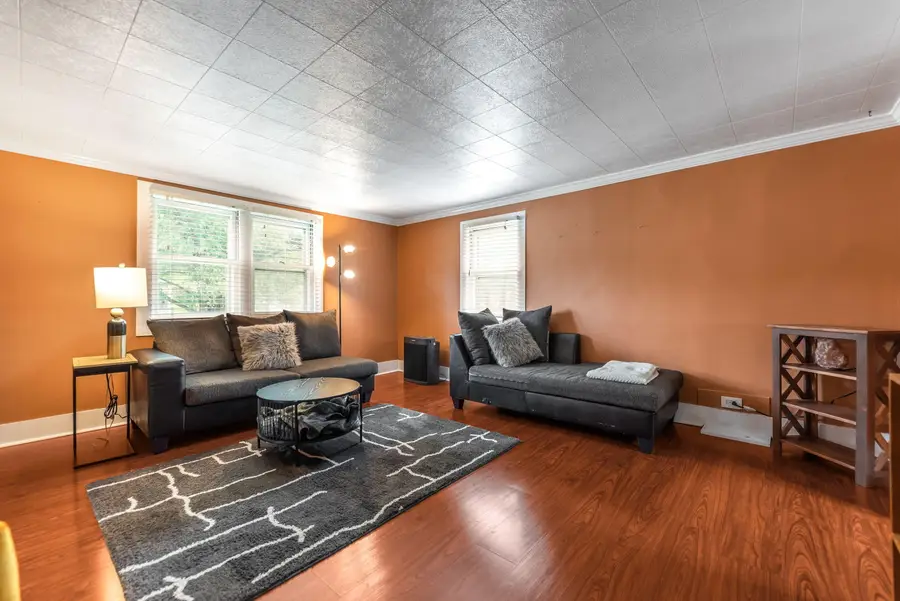 613 W Joliet Street, Crown Point, IN 46307 - #3