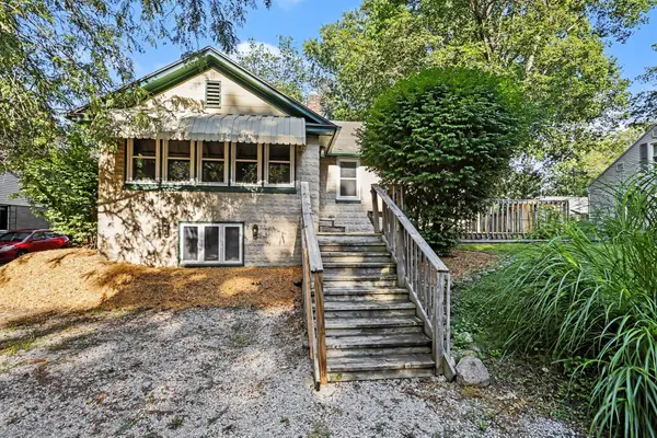 1101 Andrew Avenue, La Porte, IN 46350