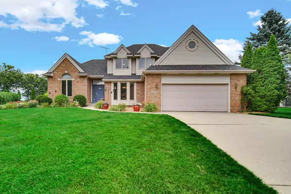2957 Woodbine Drive, Valparaiso, IN 46383