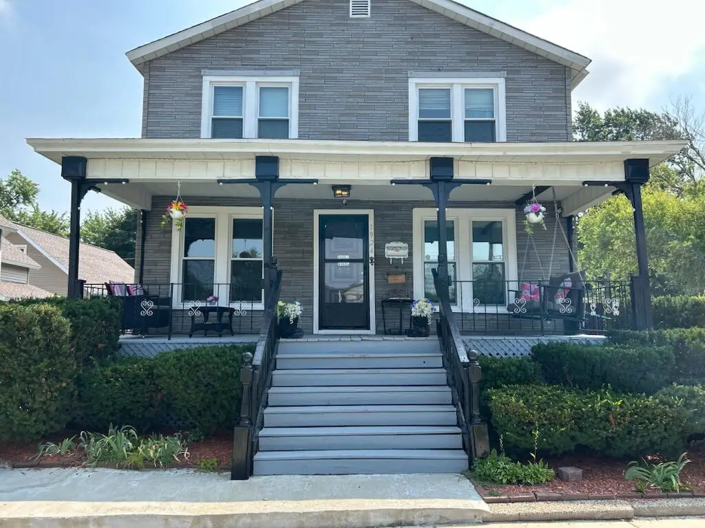 1924 Manhattan Street, Michigan City, IN 46360 - #1