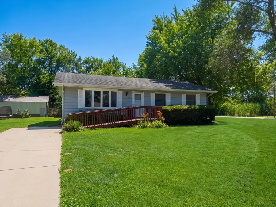 1301 E 34th Avenue, Hobart, IN 46342 - #2