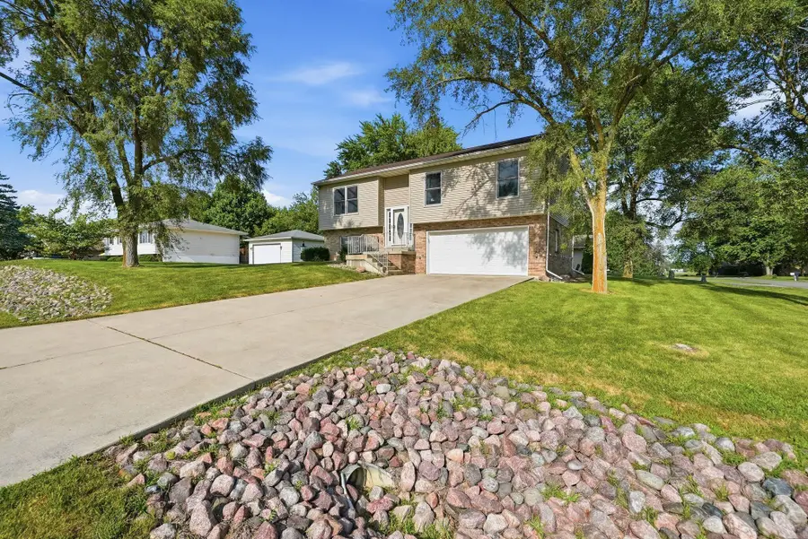 3909 Brookside Drive, Crown Point, IN 46307 - #2