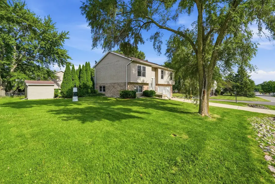 3909 Brookside Drive, Crown Point, IN 46307 - #3