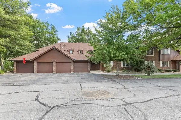 2511 E Lakeshore Drive #A1, Crown Point, IN 46307