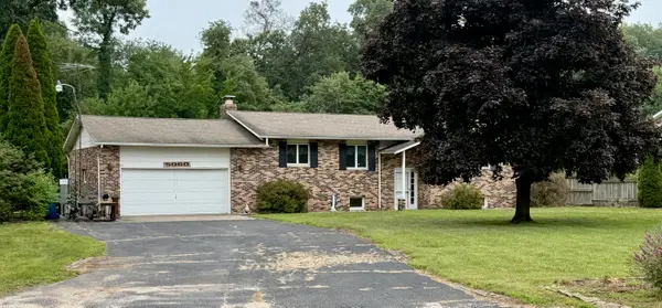 5060 S Woodland Drive, North Judson, IN 46366