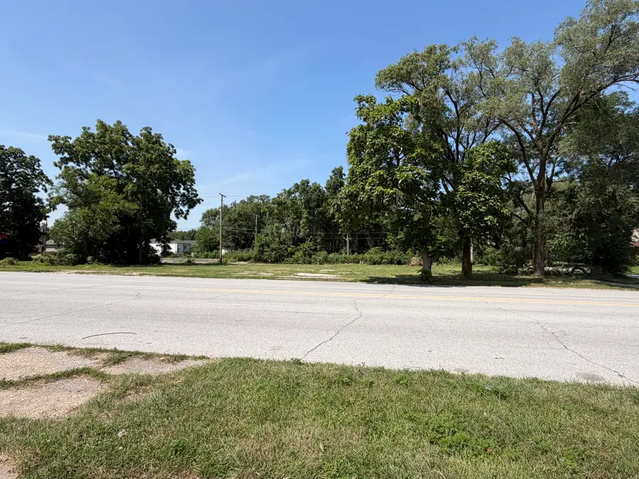 1114 W 25th Avenue, Gary, IN 46407 - #3