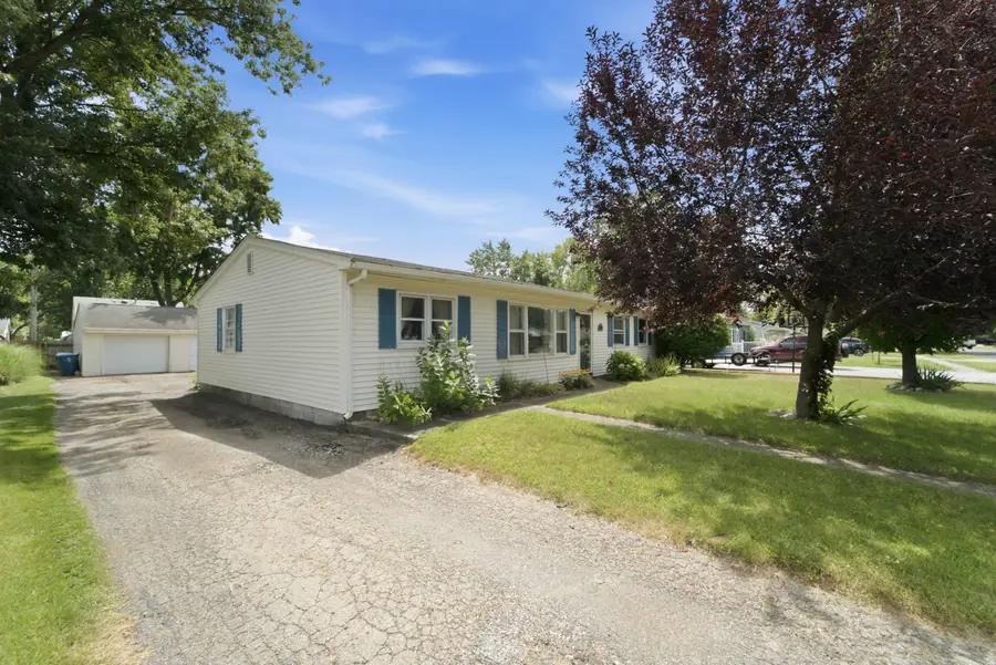 609 Sunset Drive, Kouts, IN 46347 - #2