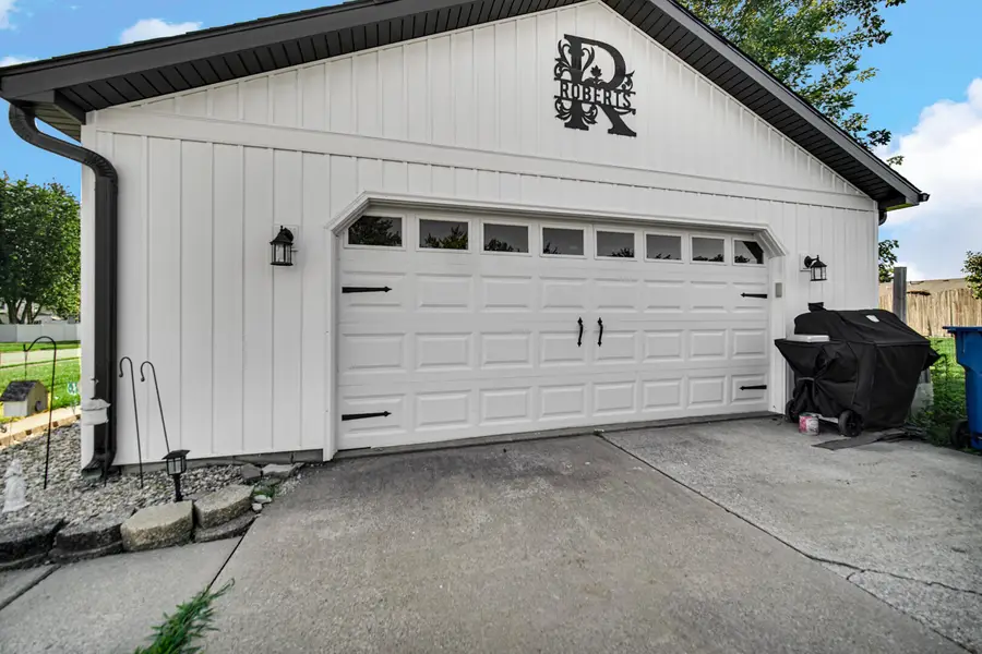 6000 W 175th Avenue, Lowell, IN 46356 - #2