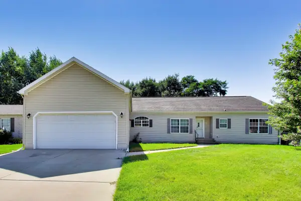 852 Springdale Drive, Hobart, IN 46342