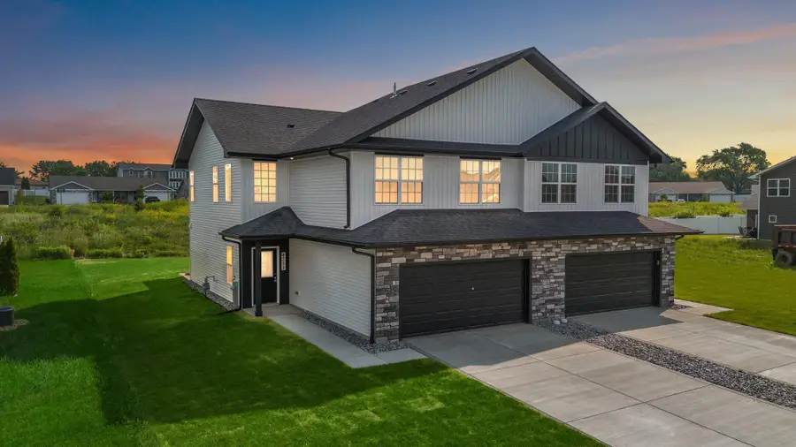 4289 W 77th Avenue, Merrillville, IN 46410 - #2