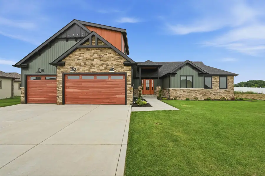 7342 Brookhaven Drive, Crown Point, IN 46307 - #3