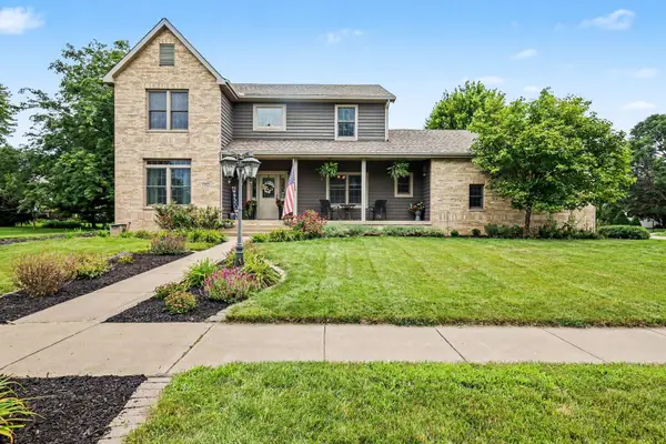 1352 Diamond Boulevard, Valparaiso, IN 46385