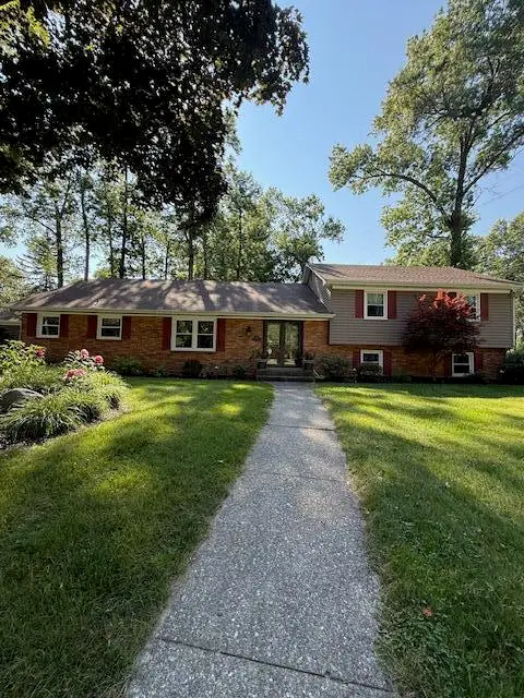 4000 Hemlock Drive, Valparaiso, IN 46383 - #2