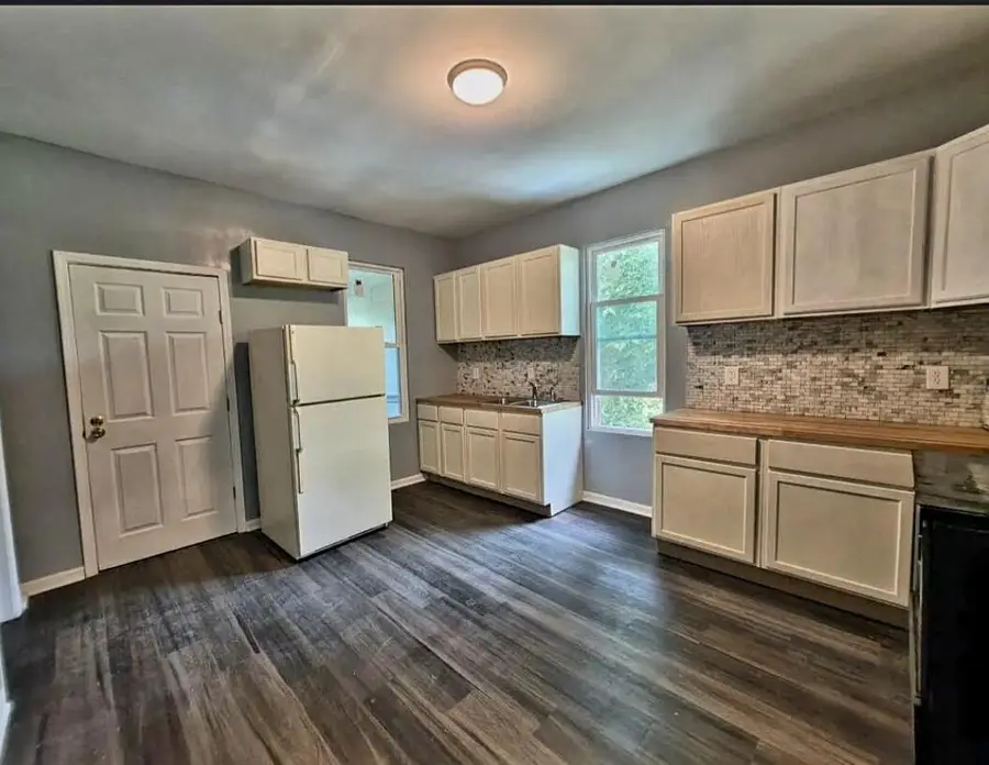 1653 W 10th Place, Gary, IN 46404 - #3
