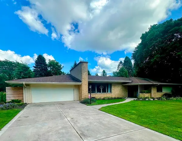 1801 Kingsbury Avenue, La Porte, IN 46350
