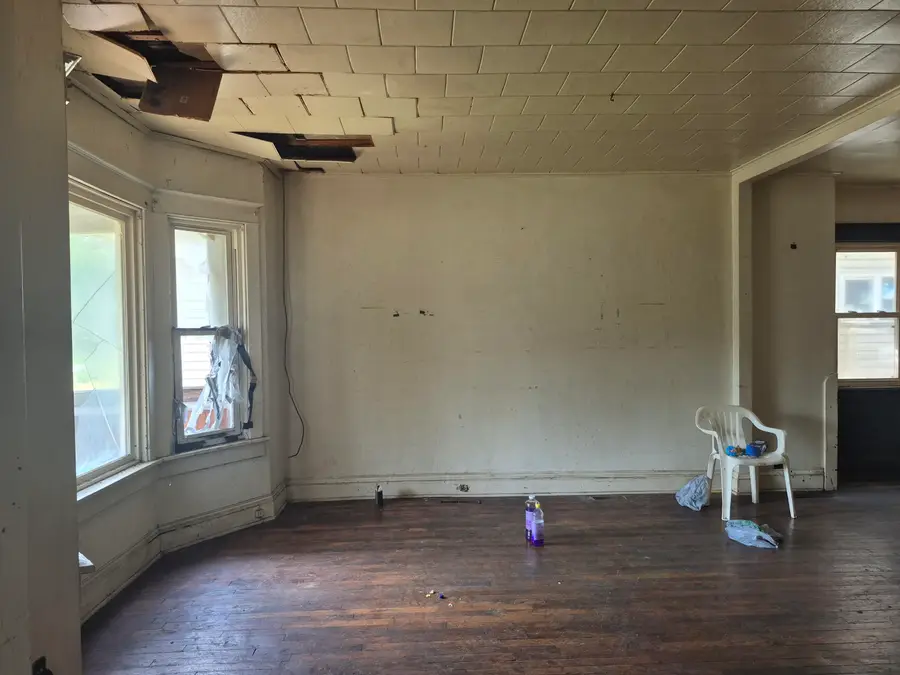 544 Van Buren Street, Gary, IN 46402 - #2