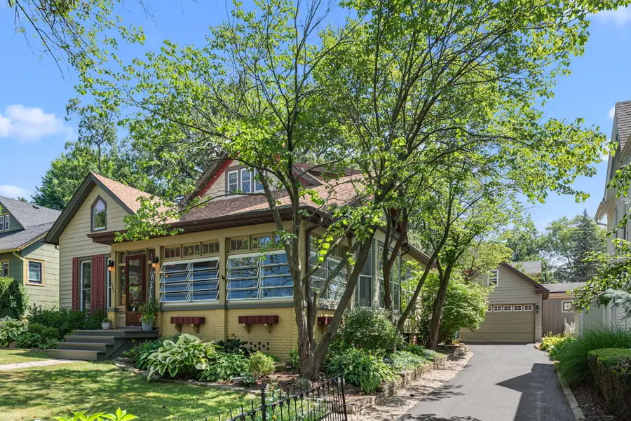 406 Lafayette Street, Valparaiso, IN 46383 - #2