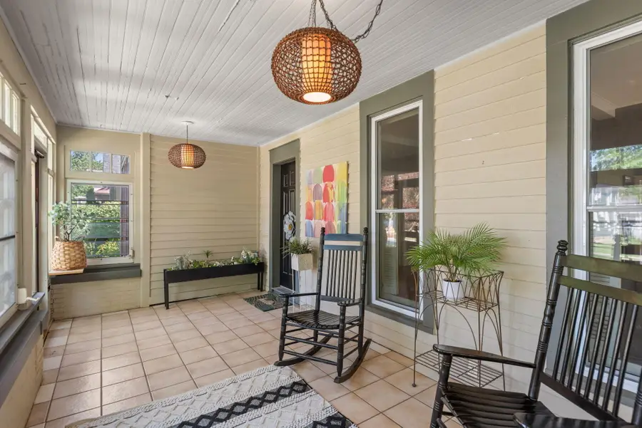 406 Lafayette Street, Valparaiso, IN 46383 - #3