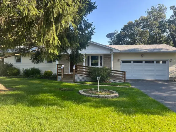1255 Gatewood Drive, Lowell, IN 46356
