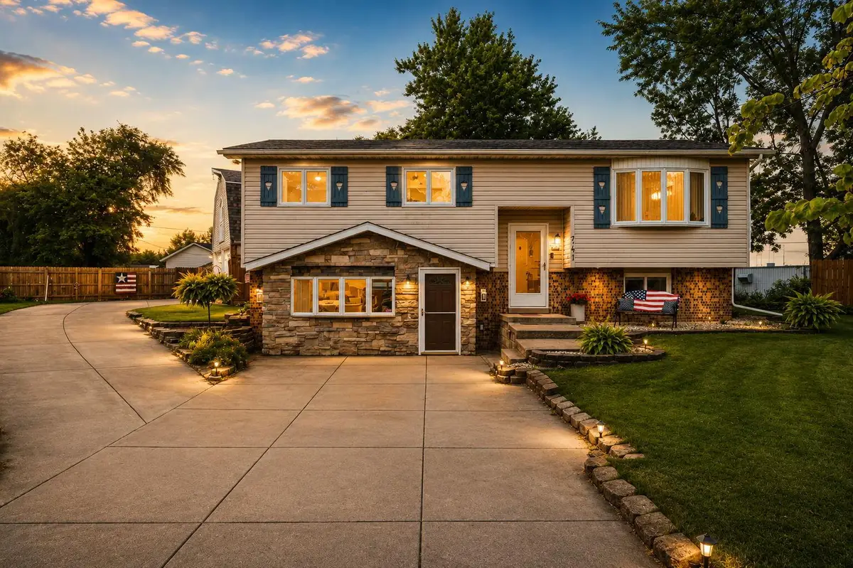 741 Hiawatha, Lowell, IN 46356 - #1