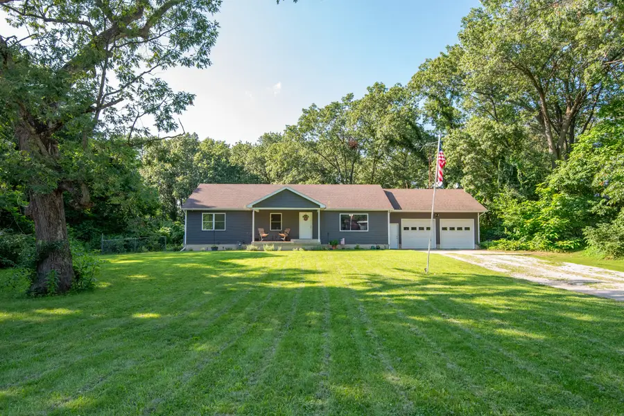 415 Woodlawn Avenue, Michigan City, IN 46360 - #2