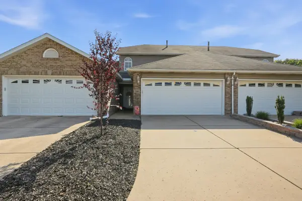 2246 Sandcastle Drive, Dyer, IN 46311
